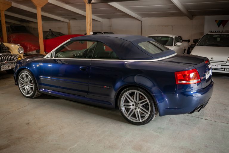 Audi RS4 23