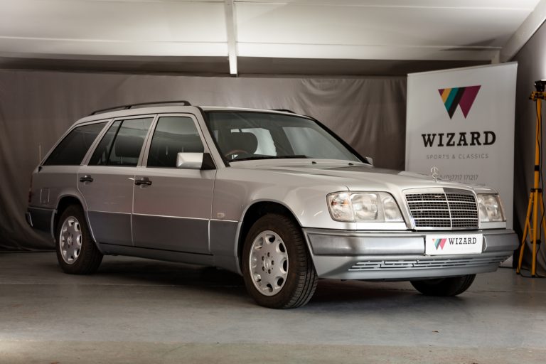 Mercedes Wagon