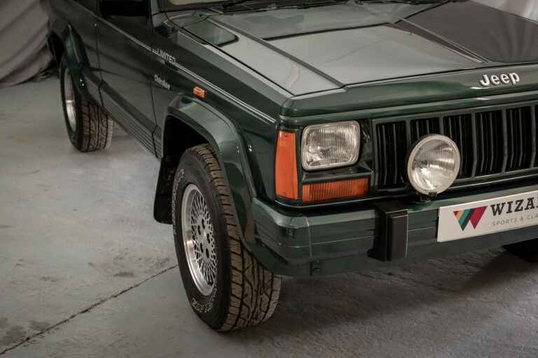 Jeep Cherokee 37