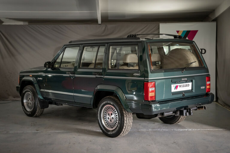 Jeep Cherokee 48