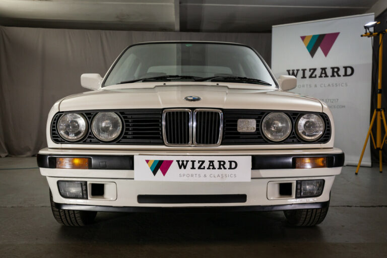 BMW E30 26