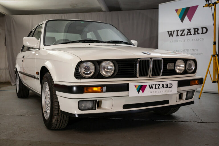 BMW E30 4