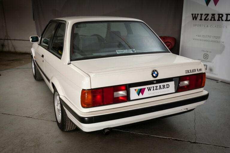 BMW E30 48