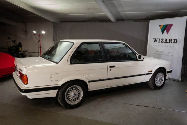 BMW E30 72