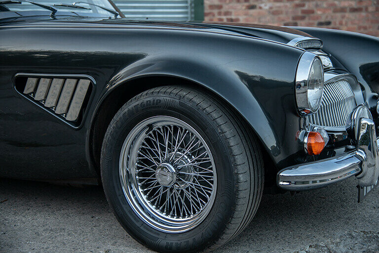 Austin Healey 768 x 512 15