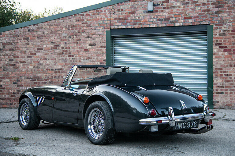 Austin Healey 768 x 512 40